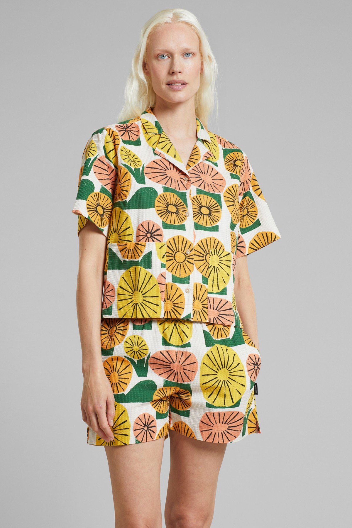 Shorts Aspudden Dandelions Gelb