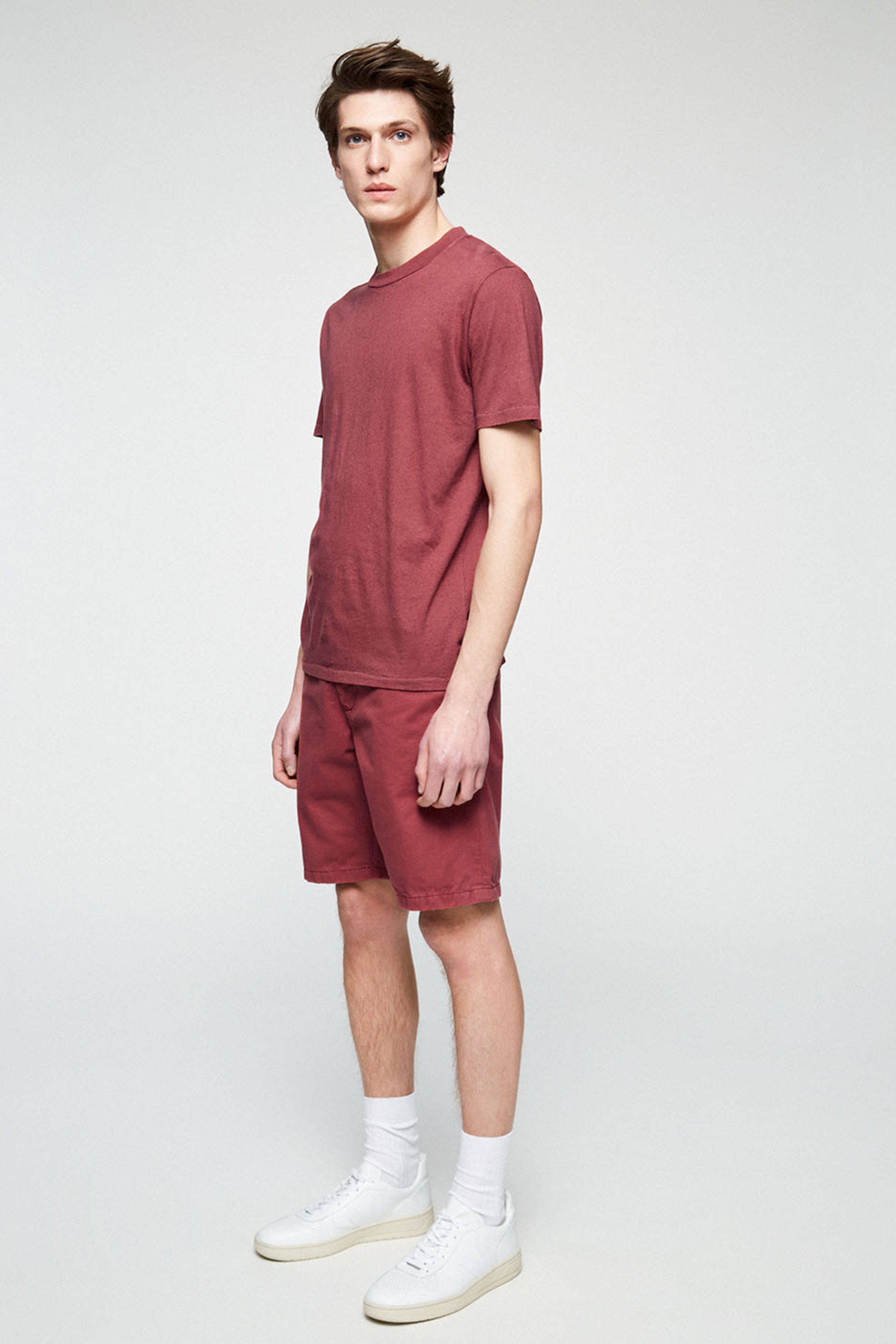 Shorts Brucaa Dunkelrot from LOVECO Shorts Brucaa Dunkelrot from LOVECO