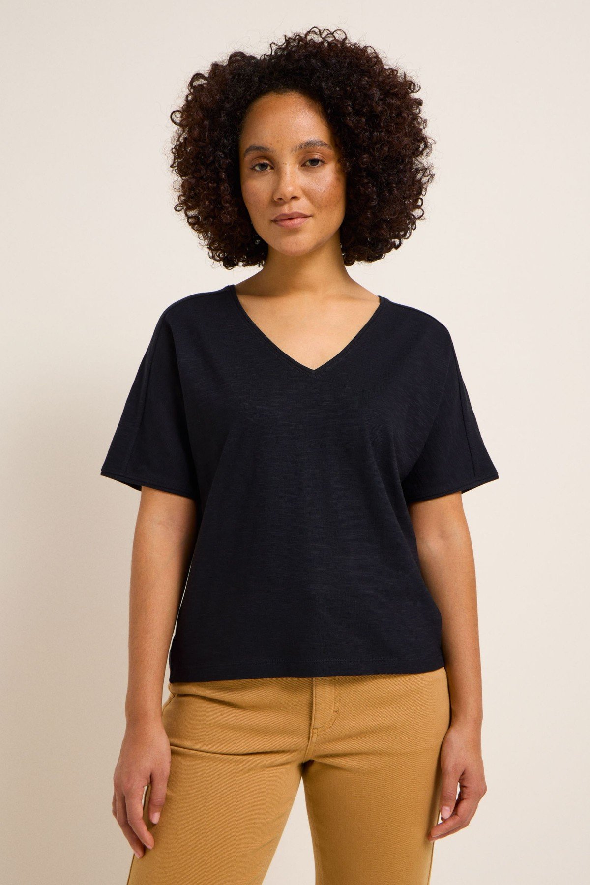 T-Shirt V-Ausschnitt