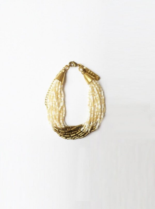 Bild-StudioJUX-ShortlayeredBracelet-white-001