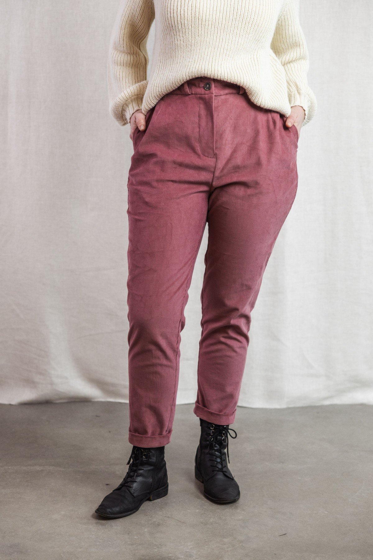 Hose Suhrut Rosa