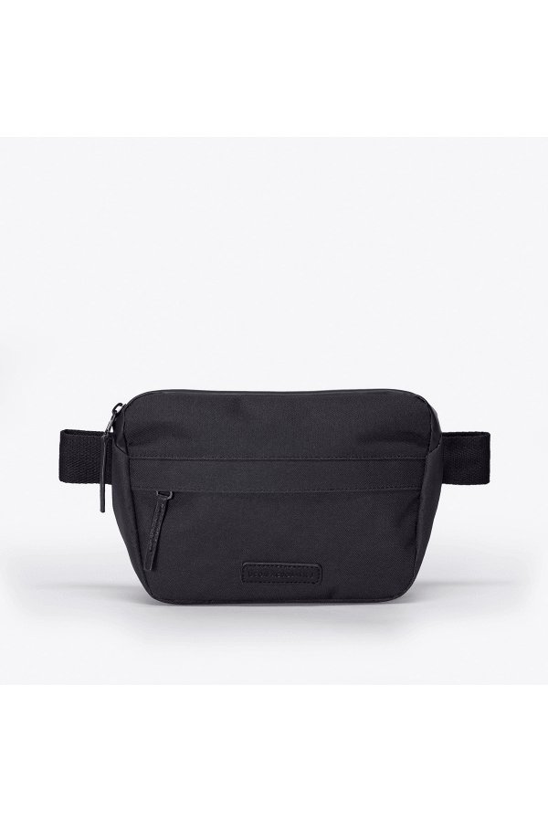 Ucon Acrobatics HIP BAG JACOB STEALTH SCHWARZ LOV12653 1