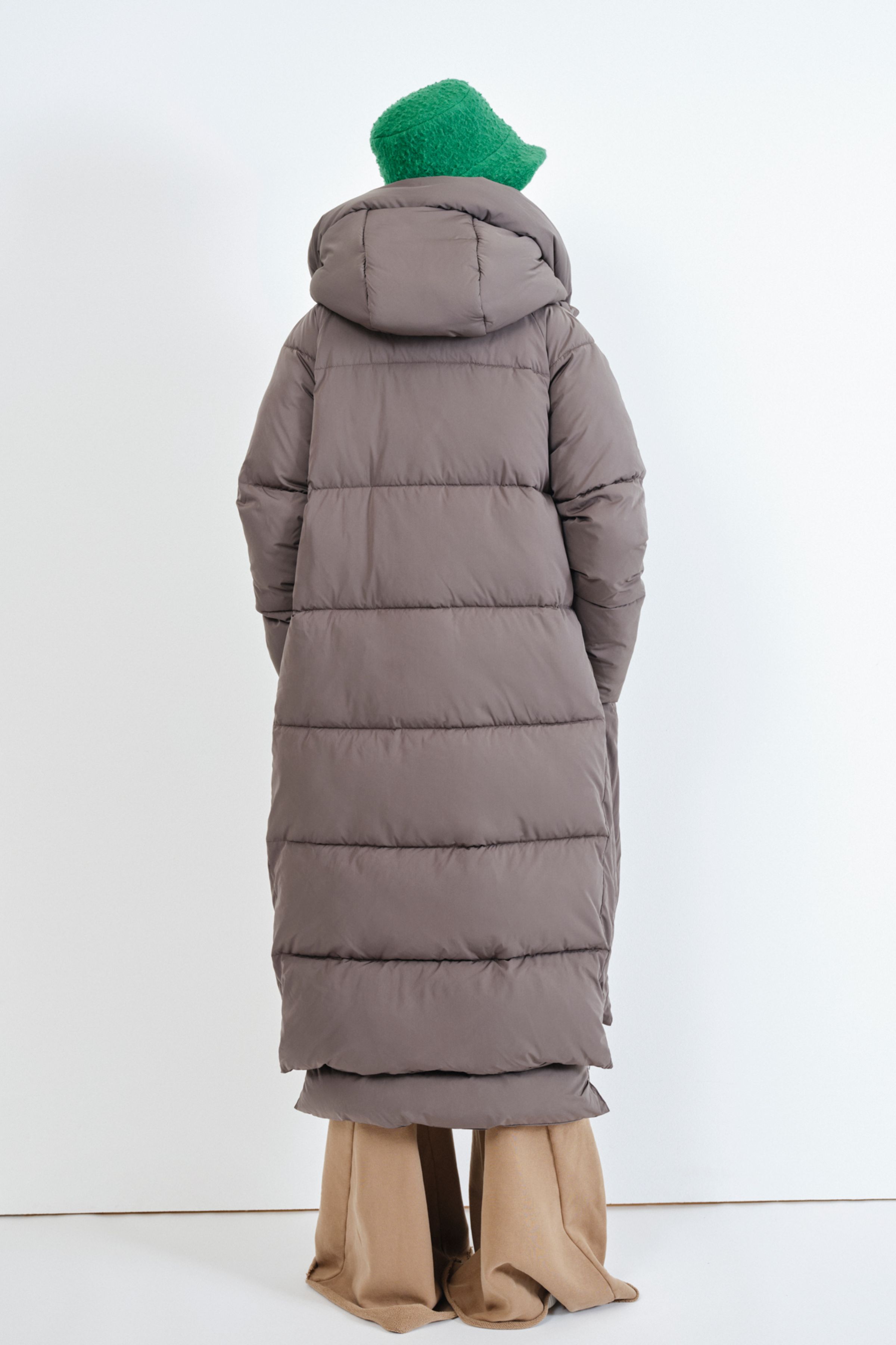 Embassy of Bricks Puffermantel Lourdes Water Column Loveco