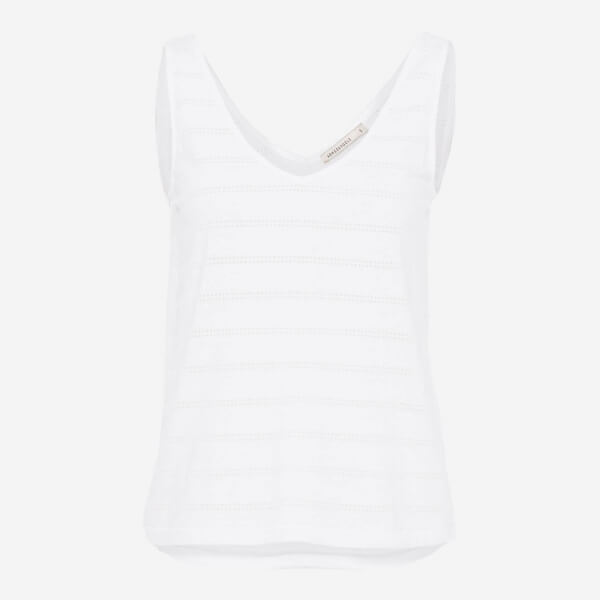 Bild-ARMEDANGELS-TopArla-white-001
