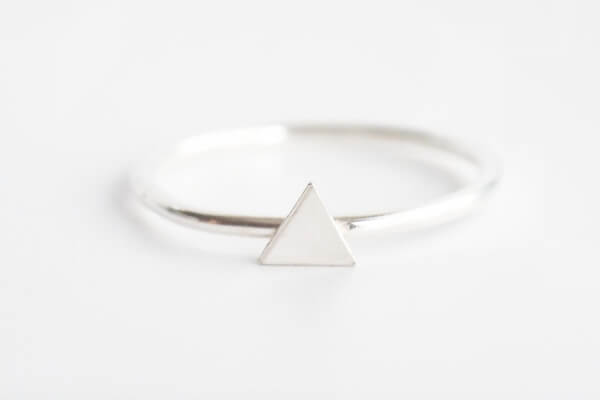 RING TRIANGLE MIDI SILVER